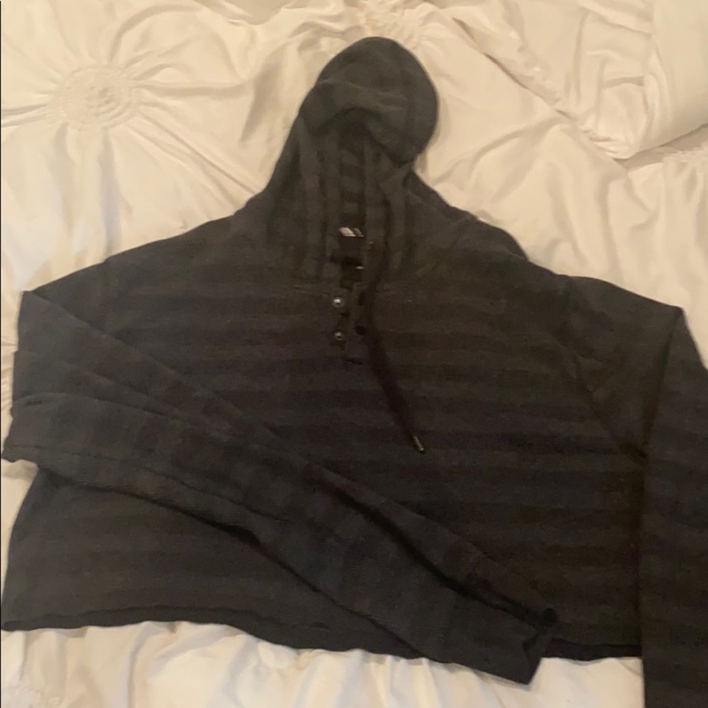 Cropped Hurley hoodie